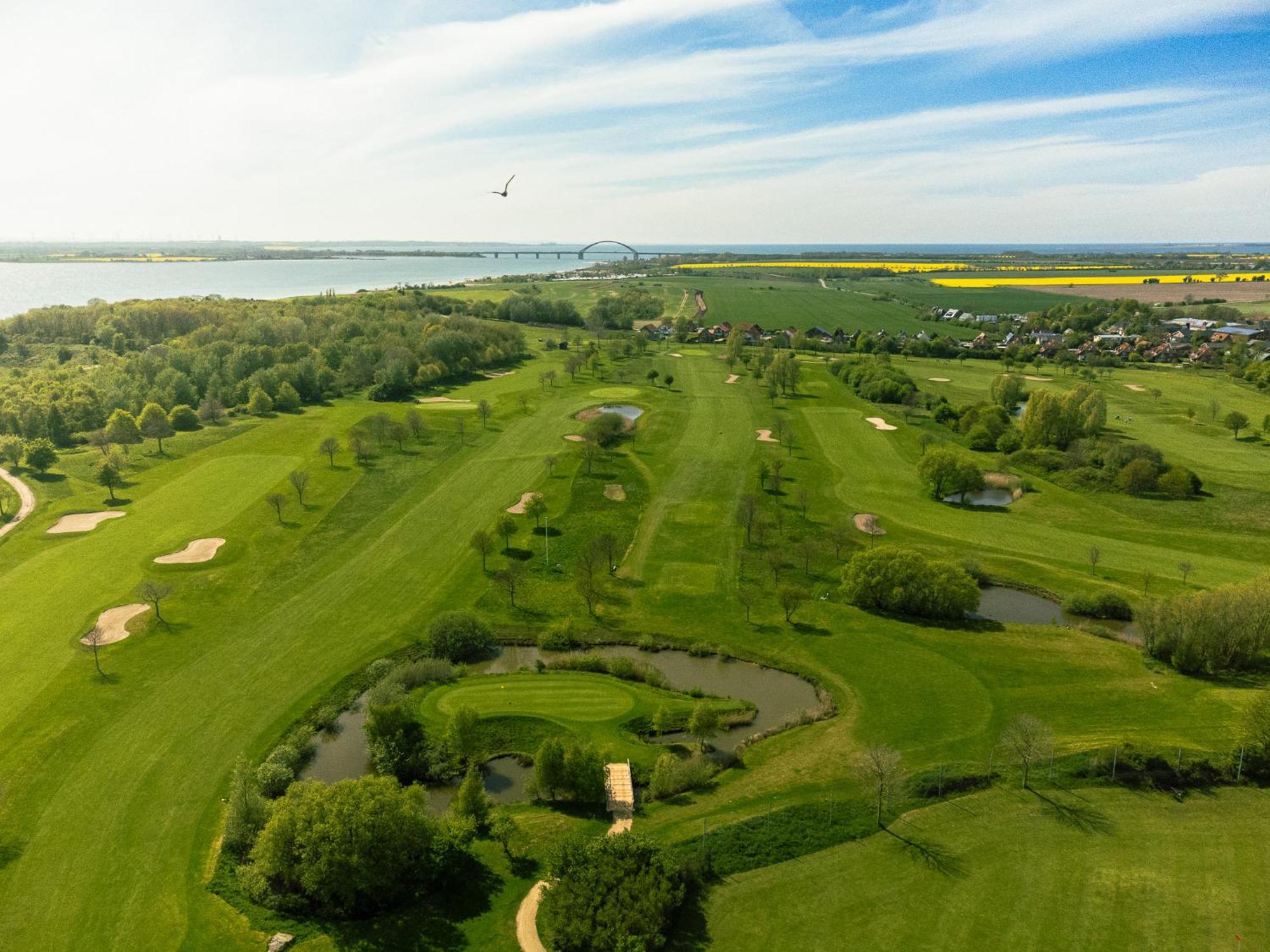 Golf 'N Wave Aktivresort Đảo Fehmarn Ngoại thất bức ảnh